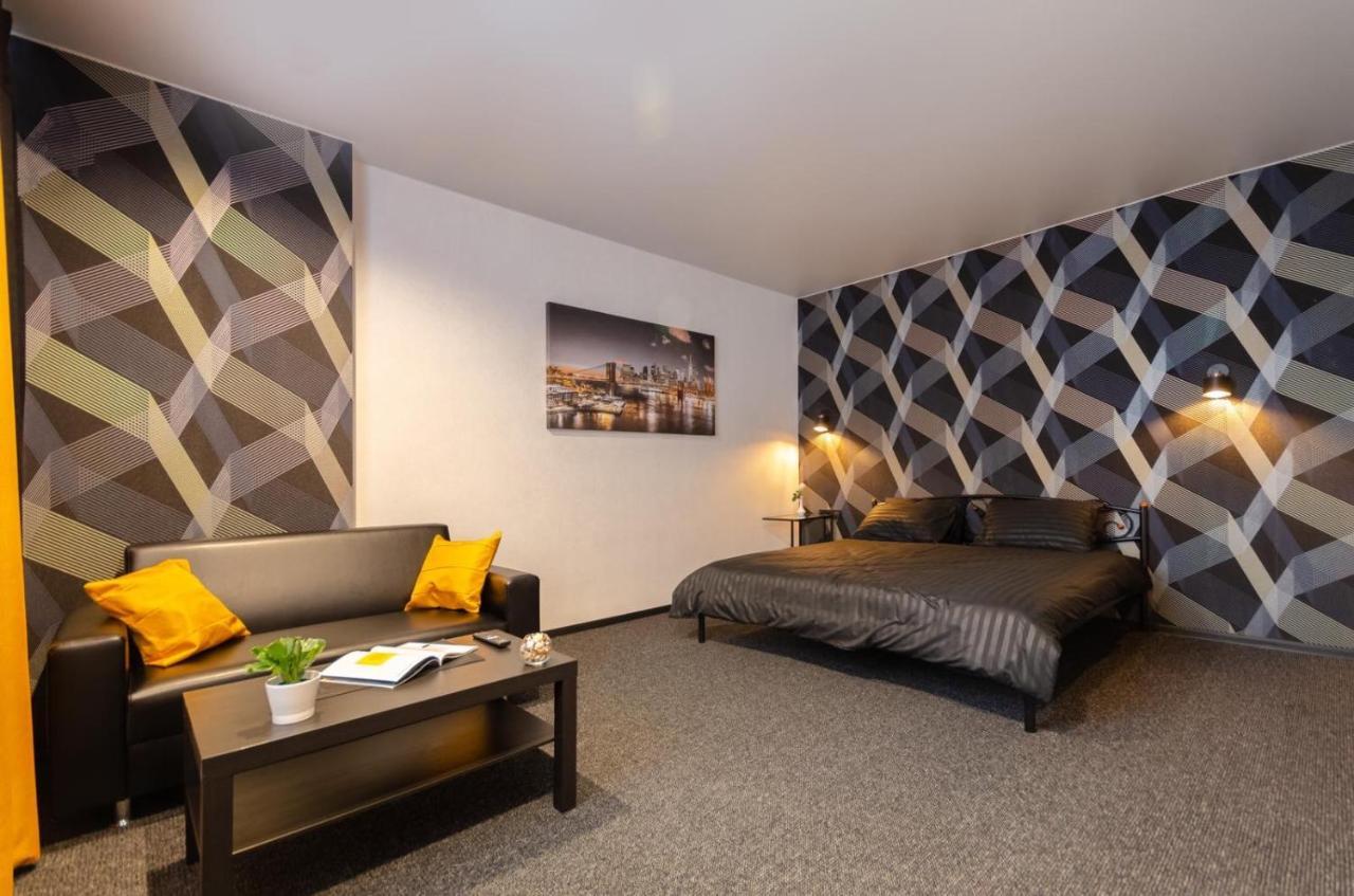 Samira 2 Apartment Kiev Bagian luar foto